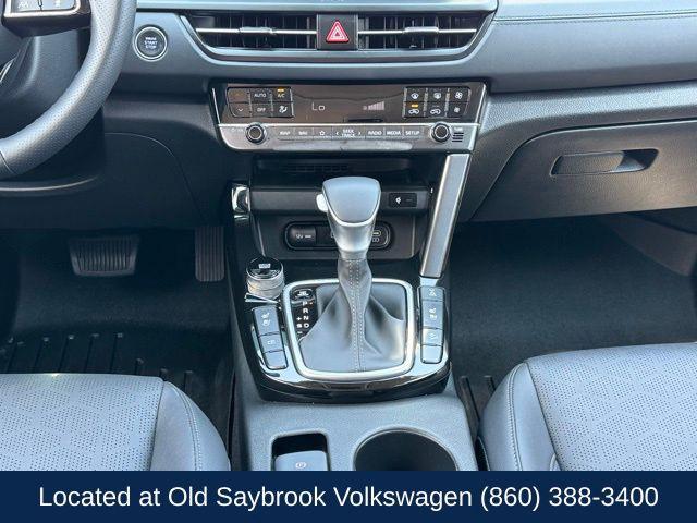 used 2024 Kia Seltos car, priced at $25,979