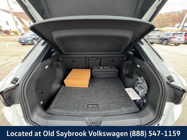 new 2025 Volkswagen ID.4 car, priced at $51,826
