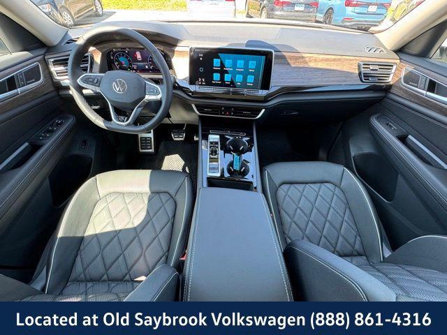 new 2025 Volkswagen Atlas car, priced at $54,764