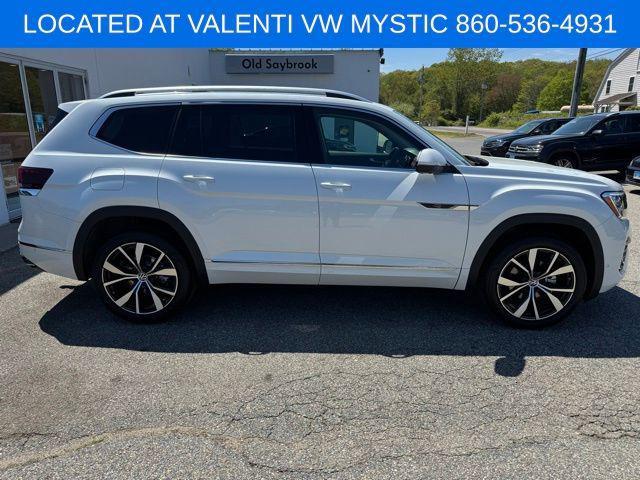 new 2025 Volkswagen Atlas car, priced at $53,264