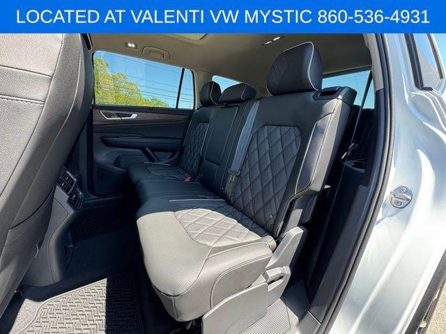 new 2025 Volkswagen Atlas car, priced at $53,264