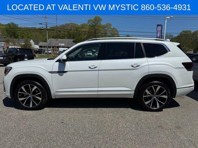 new 2025 Volkswagen Atlas car, priced at $53,264