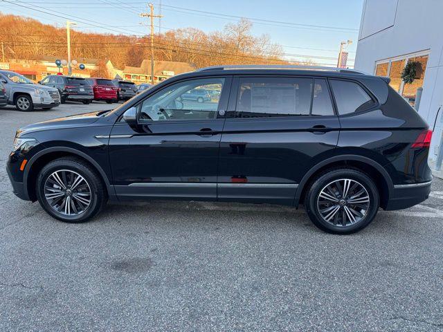 new 2024 Volkswagen Tiguan car, priced at $33,208