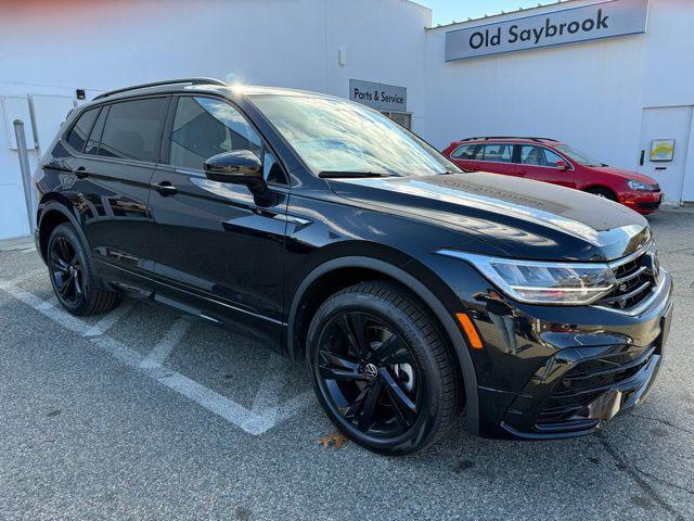 new 2024 Volkswagen Tiguan car, priced at $37,340