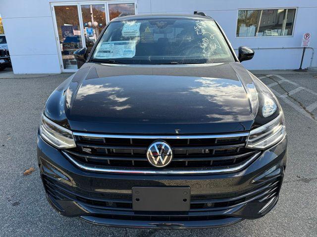 new 2024 Volkswagen Tiguan car, priced at $37,340