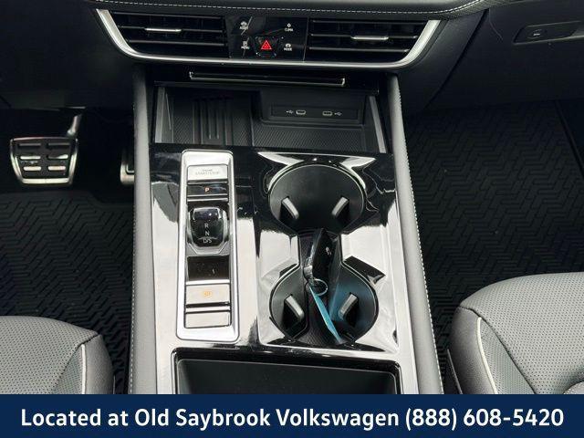 new 2025 Volkswagen Atlas car, priced at $53,959