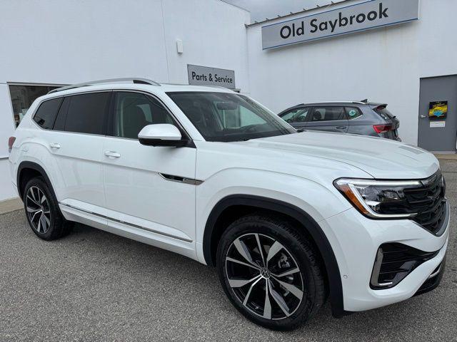 new 2025 Volkswagen Atlas car, priced at $56,459