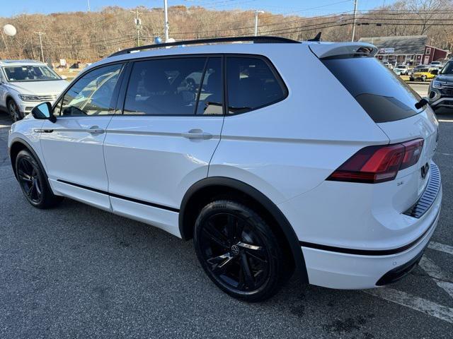 new 2024 Volkswagen Tiguan car, priced at $37,883