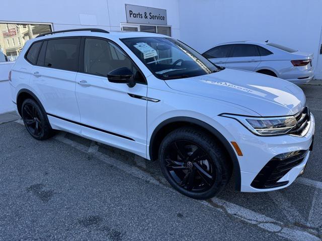 new 2024 Volkswagen Tiguan car, priced at $37,883