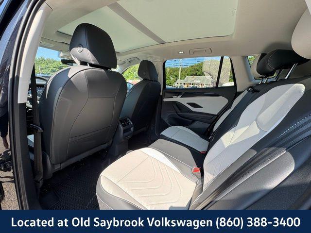 new 2025 Volkswagen Tiguan car, priced at $36,371