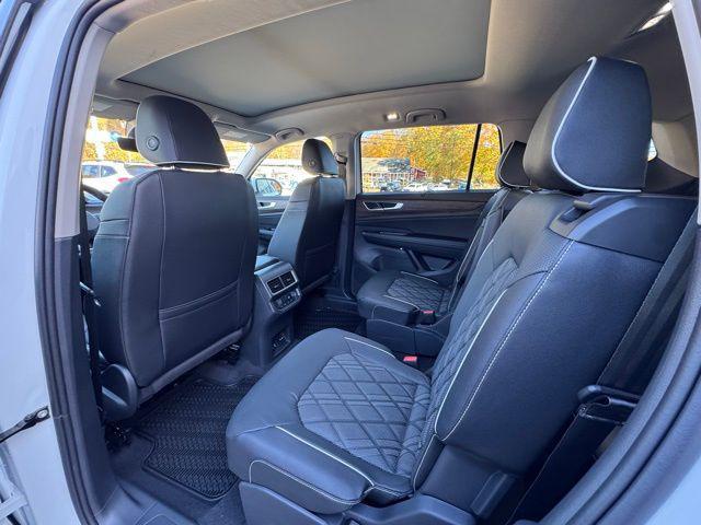 new 2026 Volkswagen Atlas car, priced at $58,573