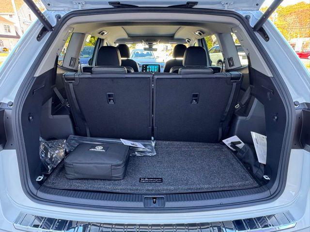 new 2026 Volkswagen Atlas car, priced at $58,573