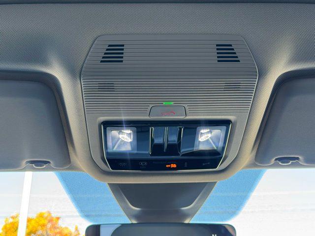 new 2026 Volkswagen Atlas car, priced at $58,573