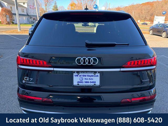 used 2024 Audi Q7 car, priced at $47,575