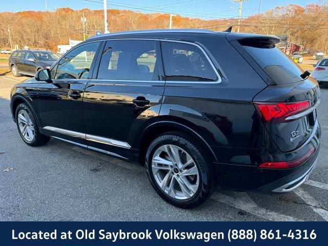 used 2024 Audi Q7 car, priced at $49,365