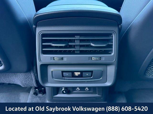 used 2024 Audi Q7 car, priced at $47,575