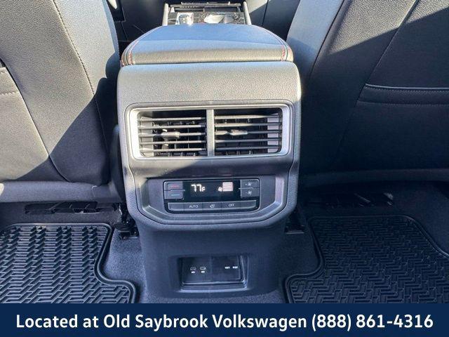 new 2025 Volkswagen Atlas car, priced at $47,809