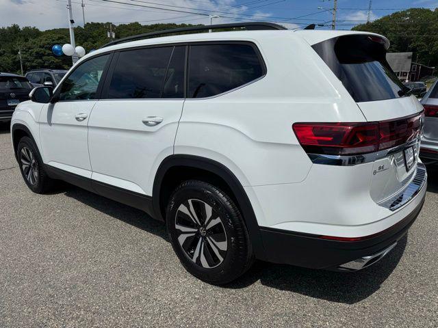 new 2025 Volkswagen Atlas car, priced at $39,208