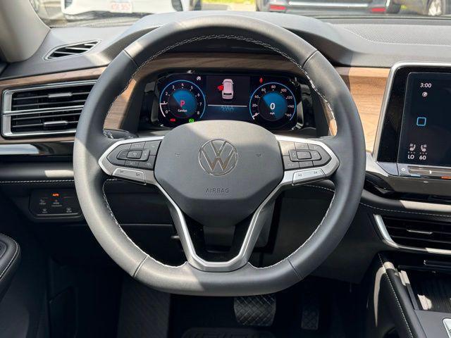 new 2025 Volkswagen Atlas car, priced at $39,208