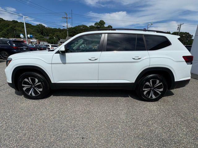 new 2025 Volkswagen Atlas car, priced at $39,208