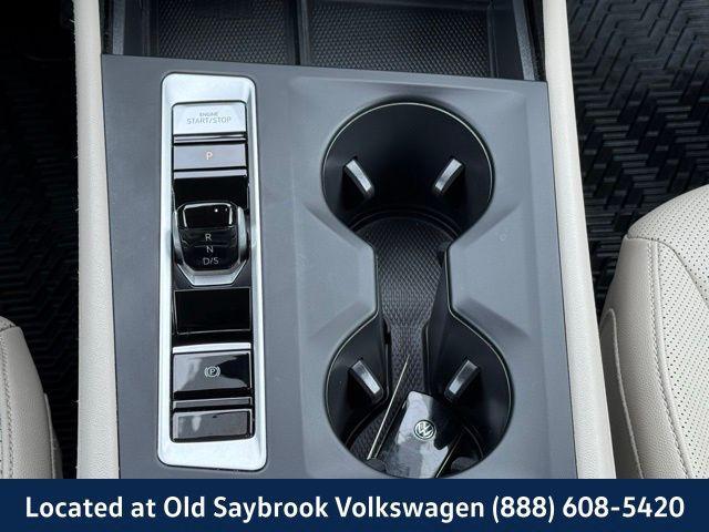 used 2024 Volkswagen Atlas car, priced at $32,160