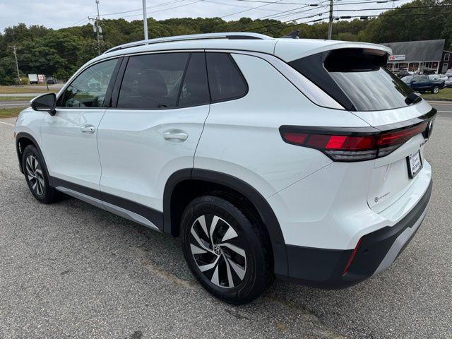 new 2025 Volkswagen Tiguan car, priced at $32,077