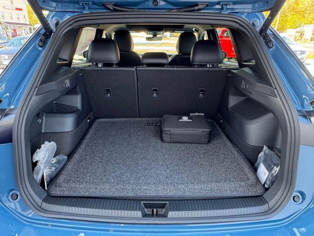 new 2026 Volkswagen Tiguan car, priced at $41,292