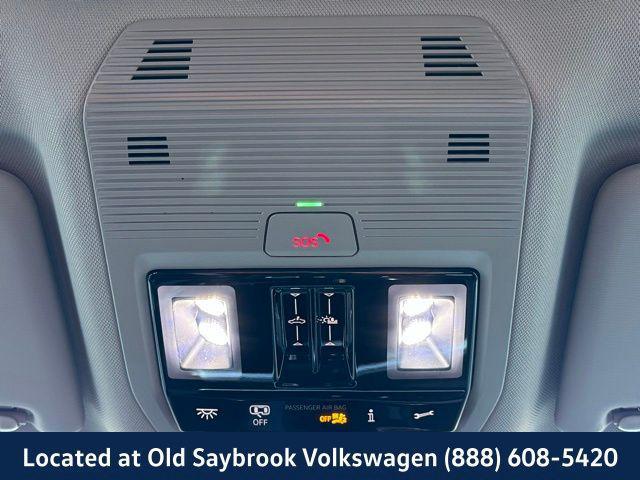 new 2025 Volkswagen Atlas car, priced at $43,720