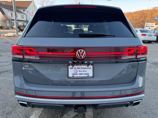 new 2025 Volkswagen Atlas car, priced at $45,425