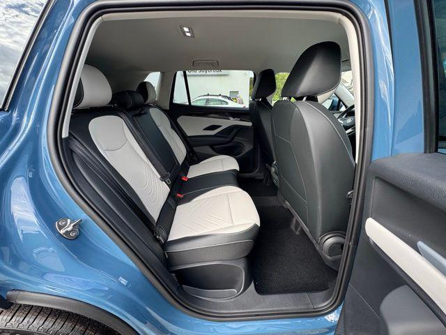 new 2025 Volkswagen Tiguan car, priced at $35,516