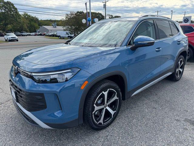 new 2025 Volkswagen Tiguan car, priced at $35,516