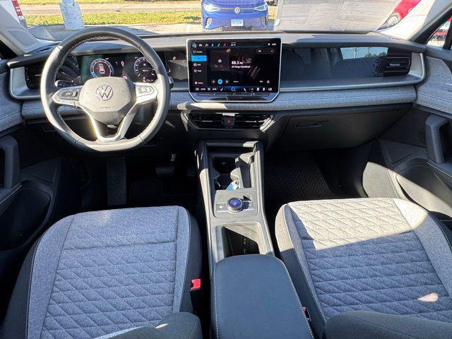 new 2025 Volkswagen Tiguan car, priced at $32,382