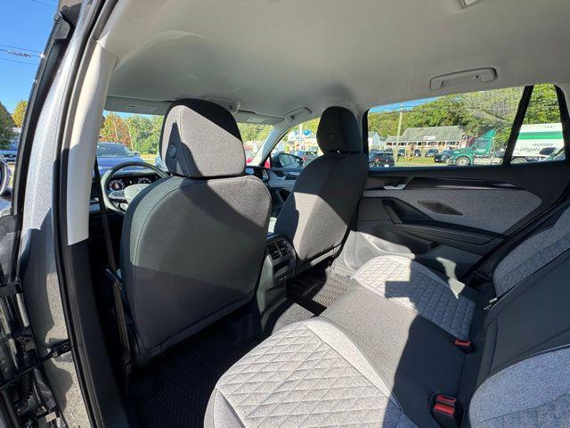 new 2025 Volkswagen Tiguan car, priced at $32,382