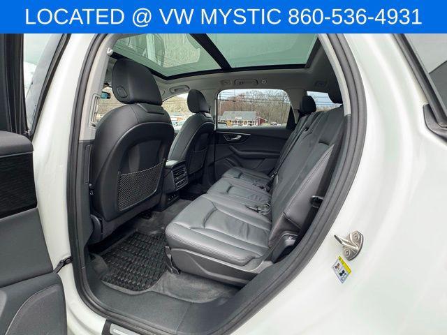 used 2022 Audi Q7 car, priced at $34,904