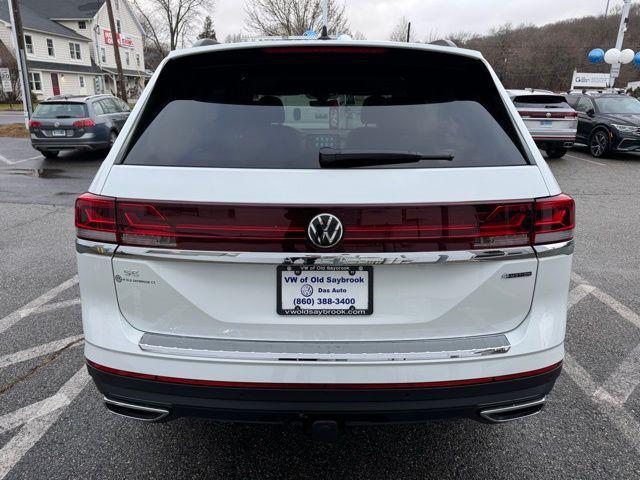 new 2025 Volkswagen Atlas car, priced at $45,235