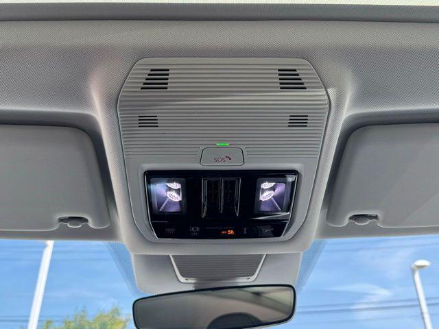 new 2025 Volkswagen Tiguan car, priced at $36,371