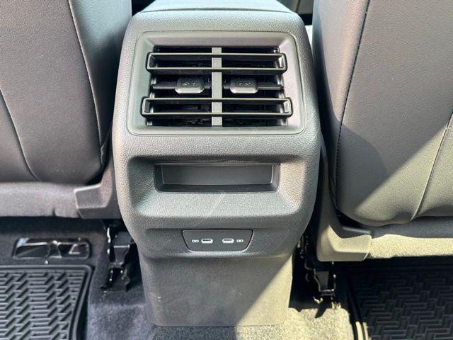 new 2025 Volkswagen Tiguan car, priced at $36,371