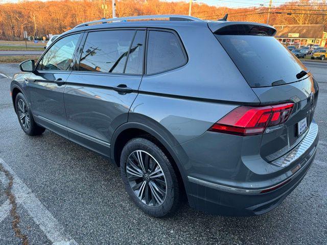 new 2024 Volkswagen Tiguan car, priced at $33,533