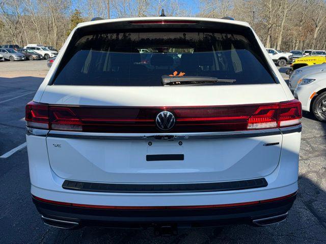 new 2025 Volkswagen Atlas car, priced at $43,435