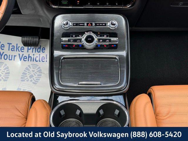 used 2022 Lincoln Nautilus car, priced at $43,931