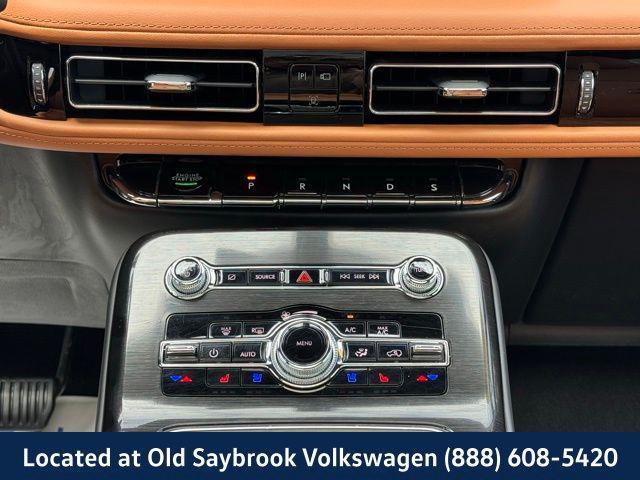 used 2022 Lincoln Nautilus car, priced at $43,931