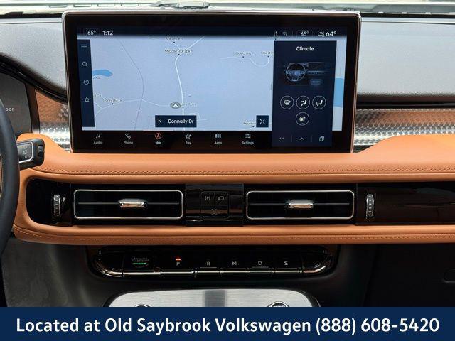 used 2022 Lincoln Nautilus car, priced at $43,931