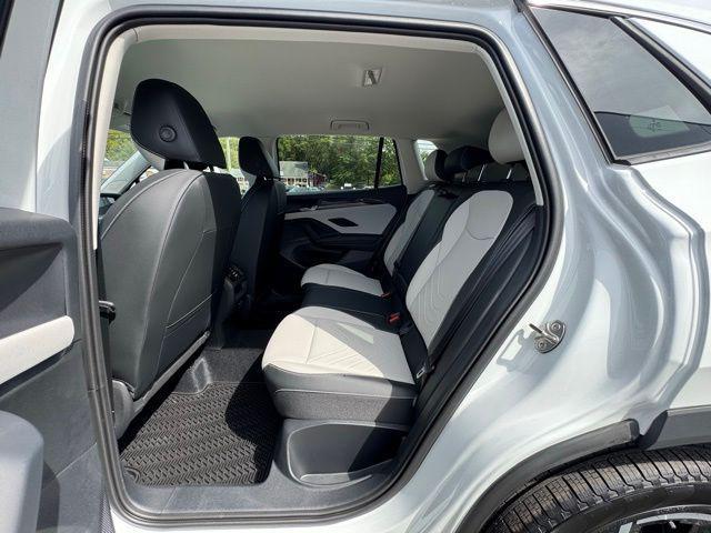 new 2025 Volkswagen Tiguan car, priced at $35,182