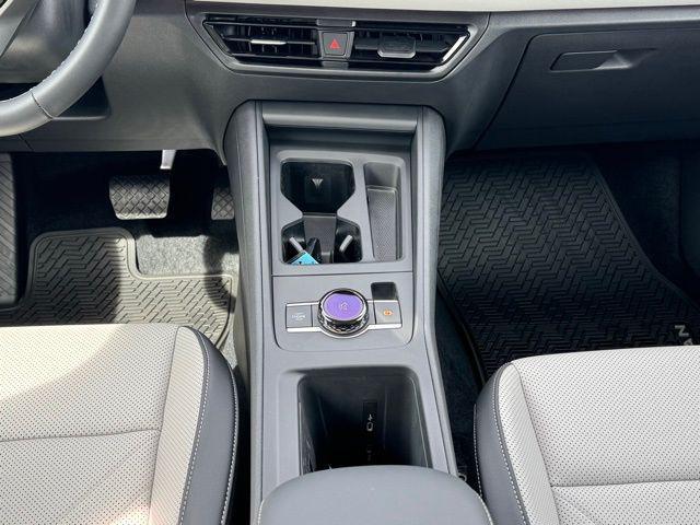 new 2025 Volkswagen Tiguan car, priced at $35,182