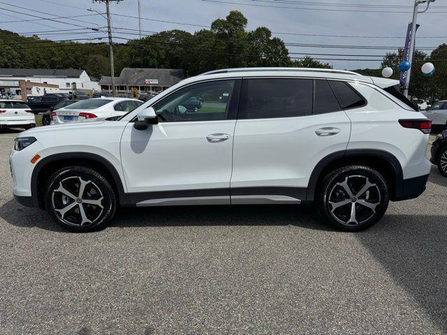 new 2025 Volkswagen Tiguan car, priced at $35,182