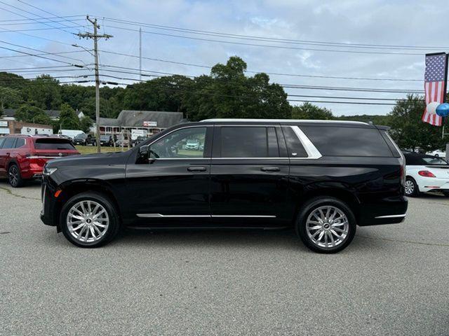 used 2023 Cadillac Escalade ESV car, priced at $74,276