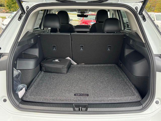 new 2026 Volkswagen Tiguan car, priced at $38,397