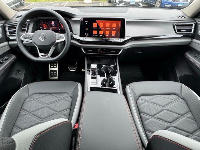 new 2025 Volkswagen Atlas car, priced at $49,171