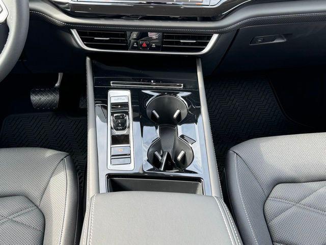 new 2025 Volkswagen Atlas car, priced at $43,695