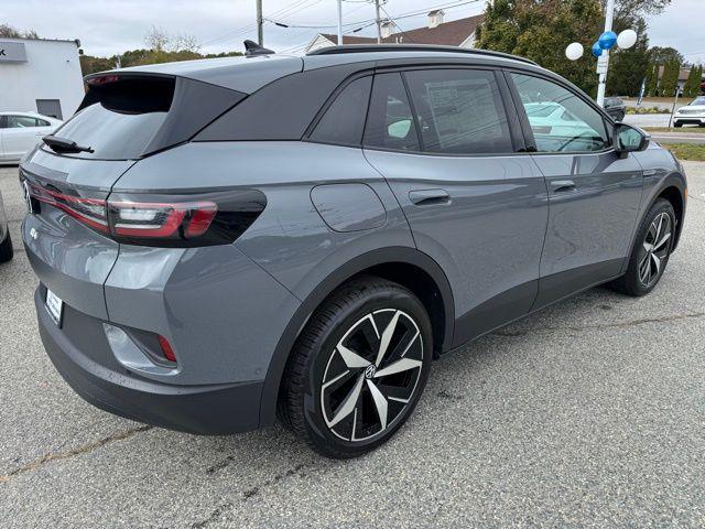 new 2025 Volkswagen ID.4 car, priced at $51,382